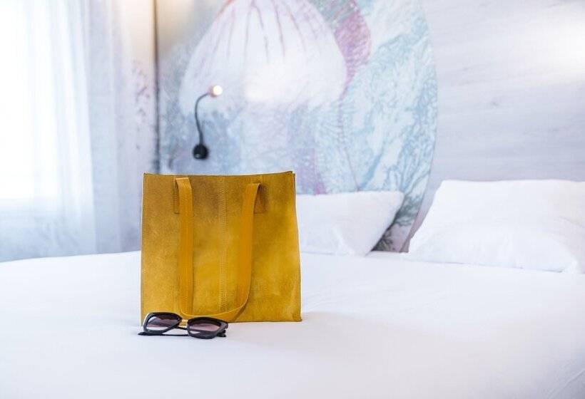 هتل Ibis Styles Antibes