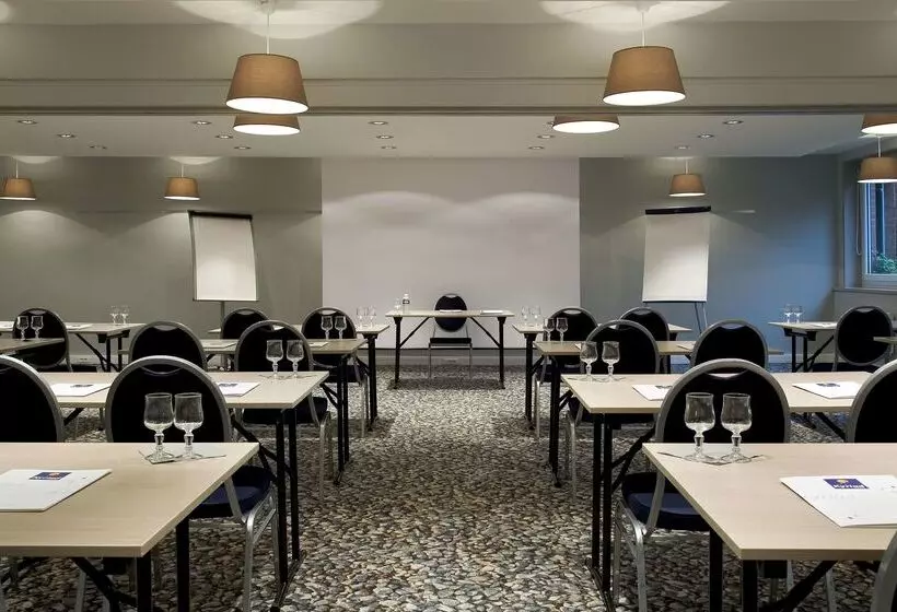 酒店 Kyriad Lille Est Villeneuve D Ascq