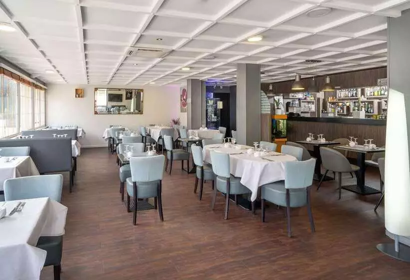 Отель Best Western Voiron Centre