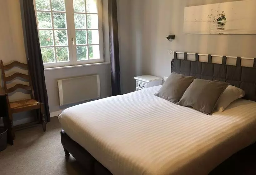 Logis Hotel De La Corniche