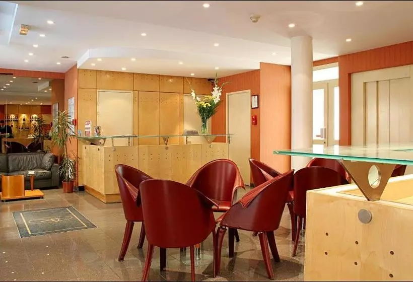 ホテル Pavillon Villiers Etoile