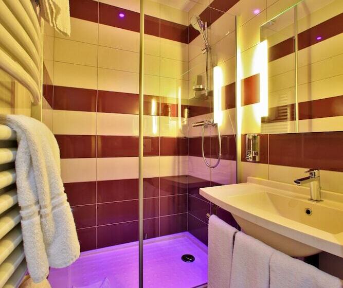 호텔 The Originals City   Hôtel Saint Martial, Limoges Centre