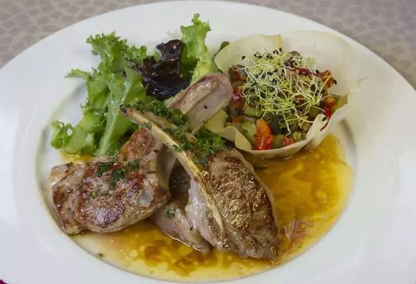 Grand Hotel Terminus Reine