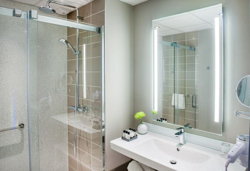 هتل Grand Hôtel Gallia & Londres Spa