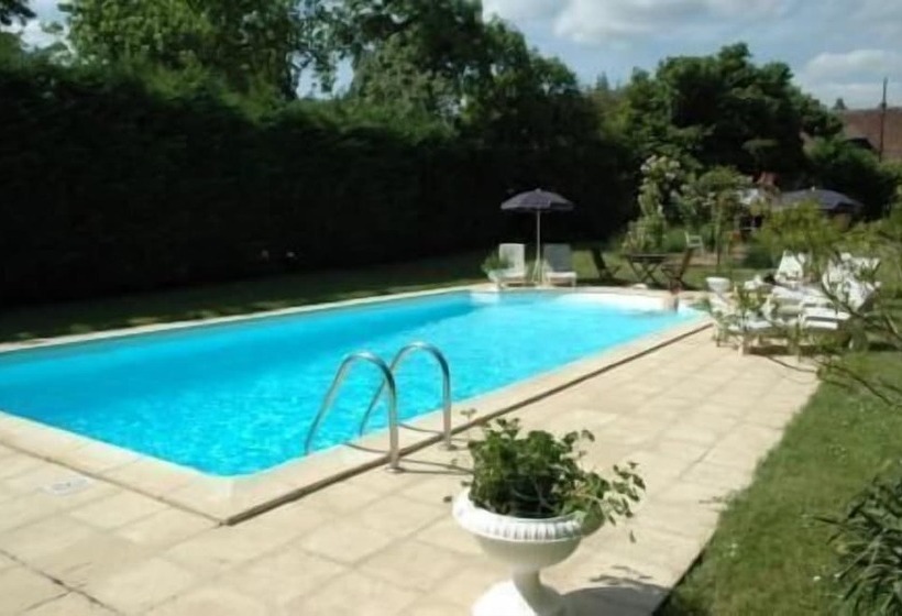 בית מלון כפרי La Roseraie