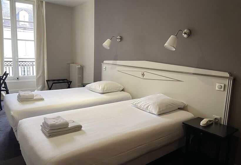 فندق Le Roncevaux