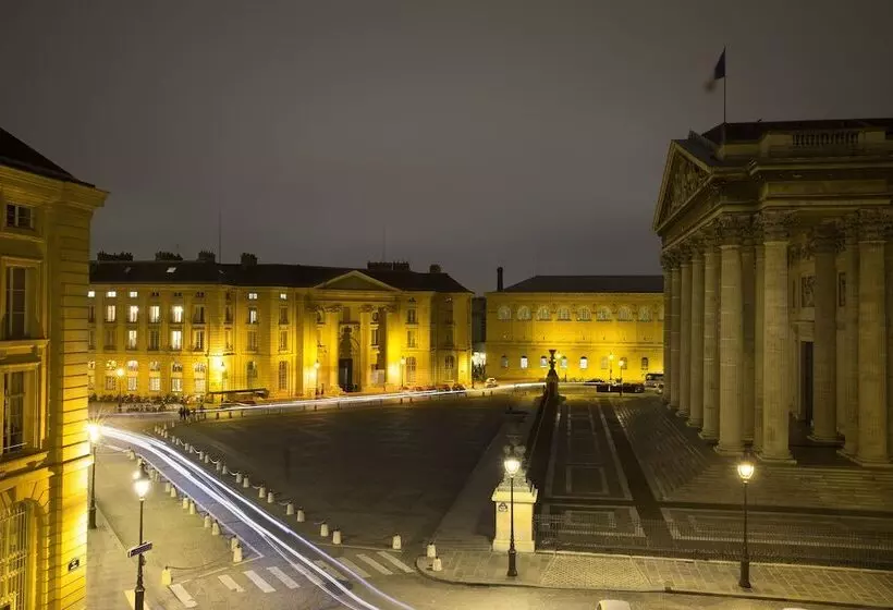 ホテル Les Dames Du Pantheon