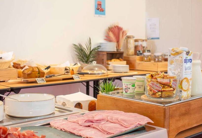 Brit Hotel Bordeaux Aéroport   Le Soretel