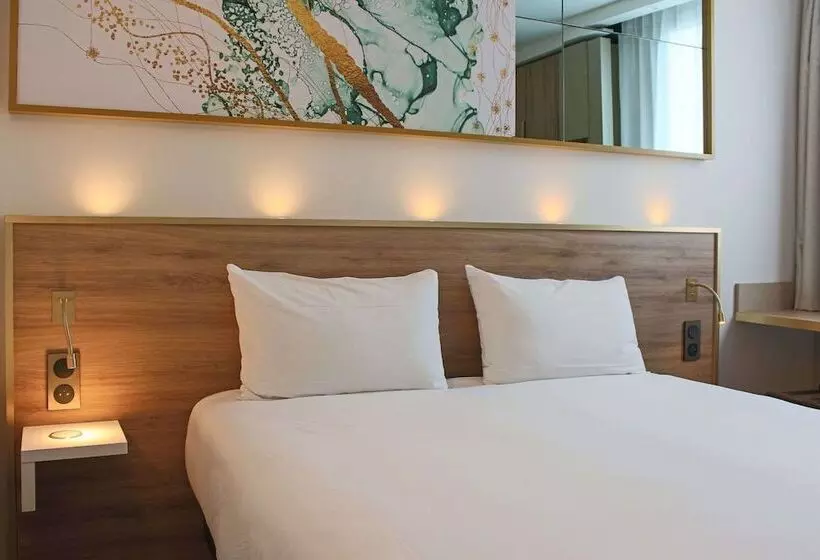 Brit Hotel Bordeaux Aéroport   Le Soretel