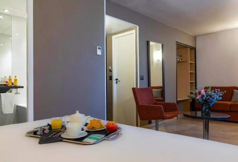 בית מלון כפרי Escale Oceania Aixenprovence