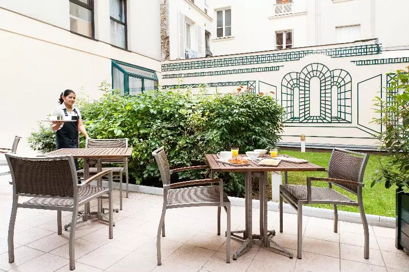 هتل Ibis Paris Bastille Faubourg St Antoine