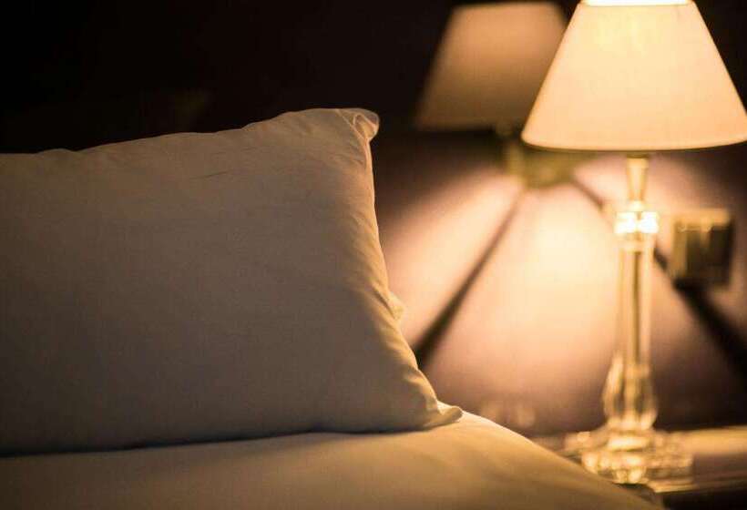 هتل Mercure Paris Nanterre