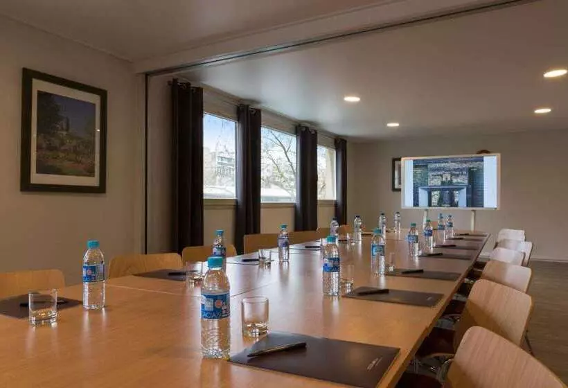 호텔 Mercure Paris Nanterre