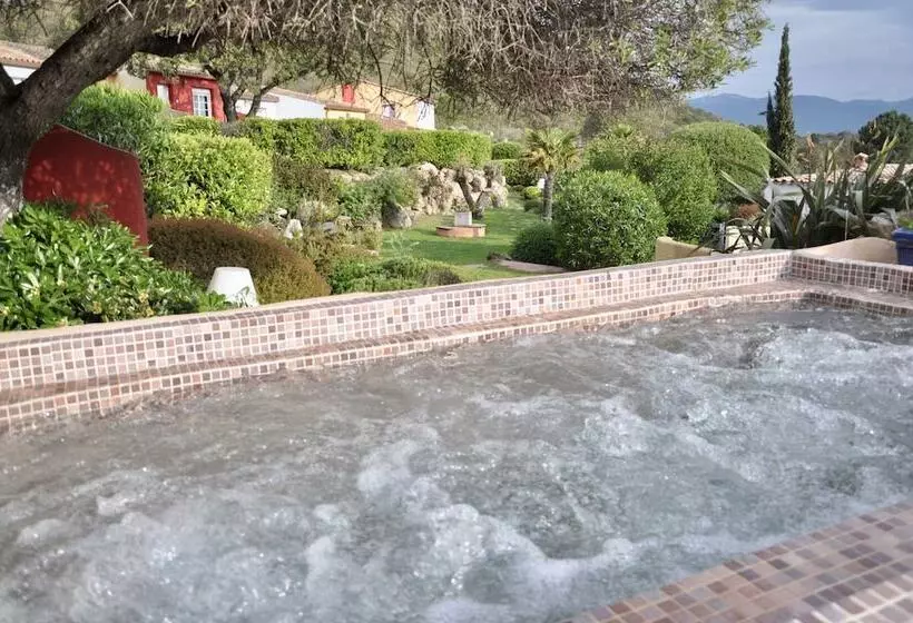 Le Roc E Fiori Hotel   Teritoria