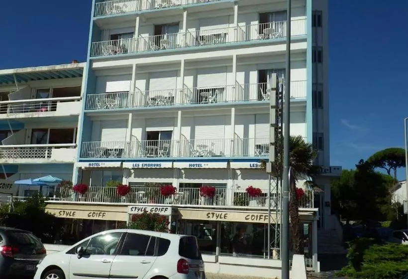 ホテル Les Embruns