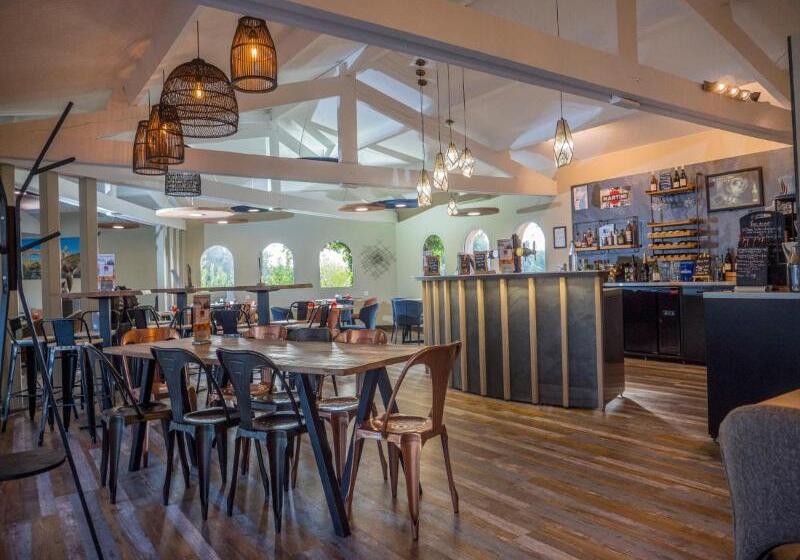 Logis Hotel Restaurant Uzès Pont Du Gard