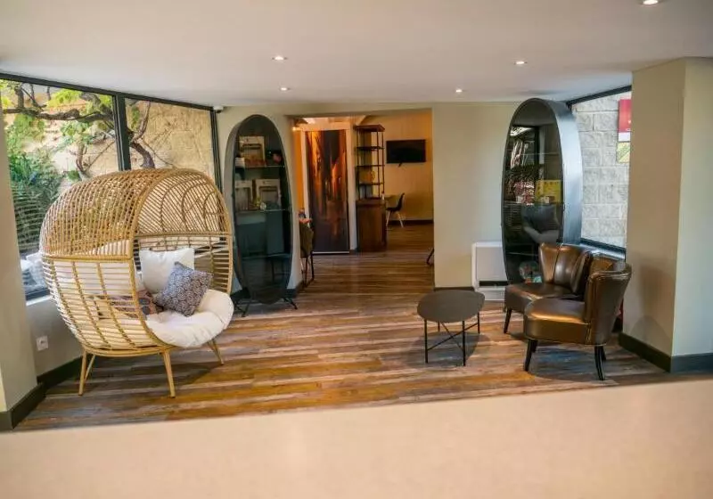 Logis Hotel Restaurant Uzès Pont Du Gard