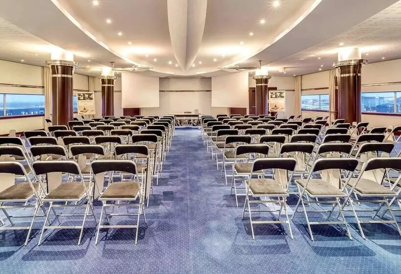 Hotel Mercure Paris Cdg Airport & Convention
