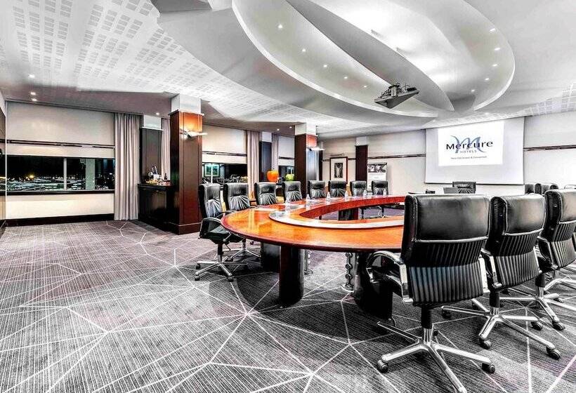 هتل Mercure Paris Cdg Airport & Convention