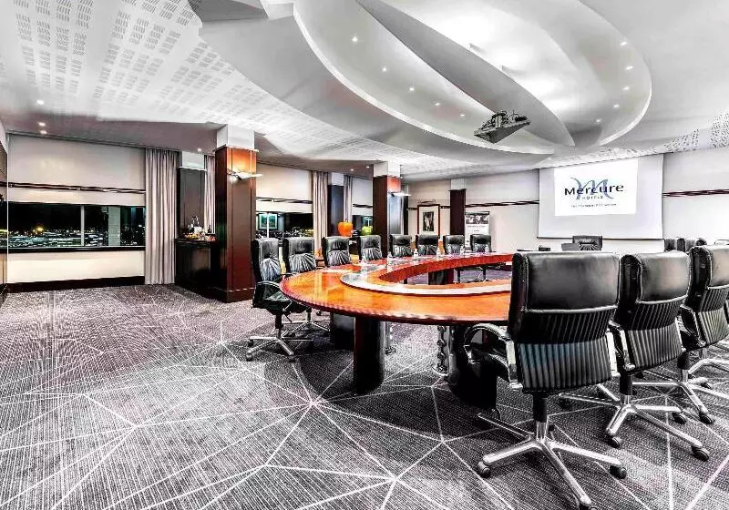 Hotel Mercure Paris Cdg Airport & Convention