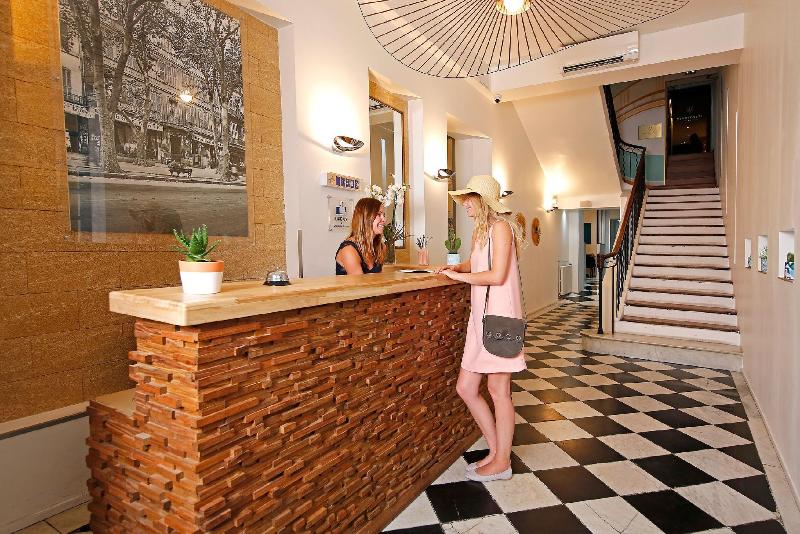 هتل Negrecoste Hôtel & Spa