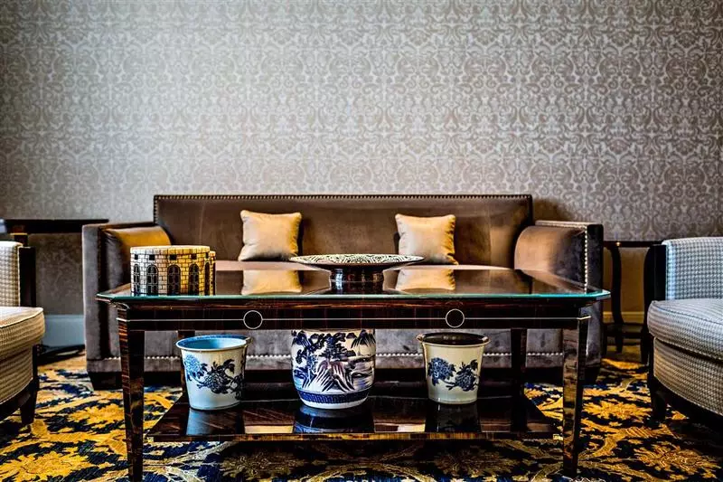 Prince De Galles, A Luxury Collection Hotel, Paris