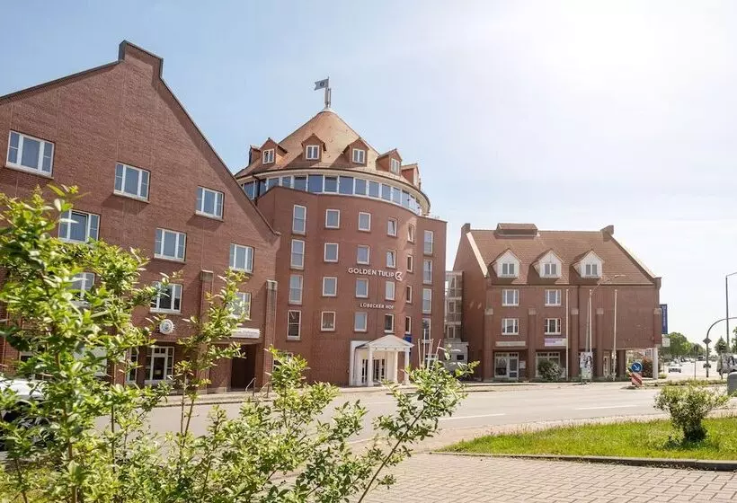 Отель Golden Tulip Luebecker Hof