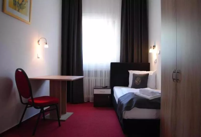 Отель Continental Koblenz