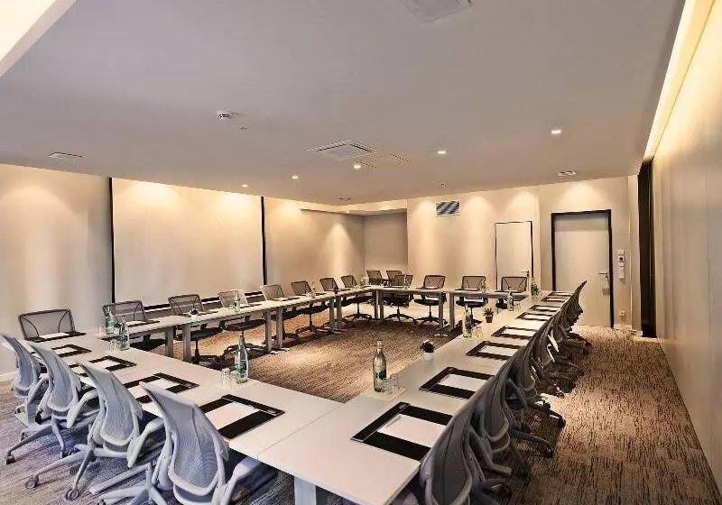 Mercure Hotel Kaiserhof City Center