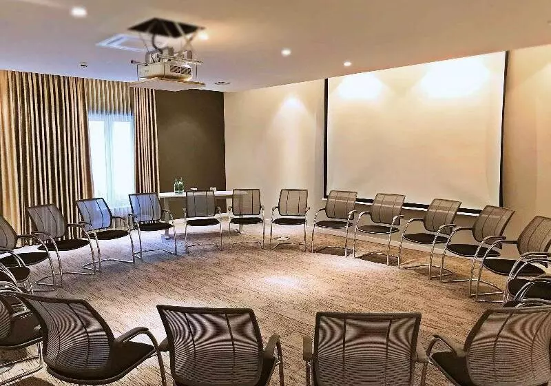 Mercure Hotel Kaiserhof City Center