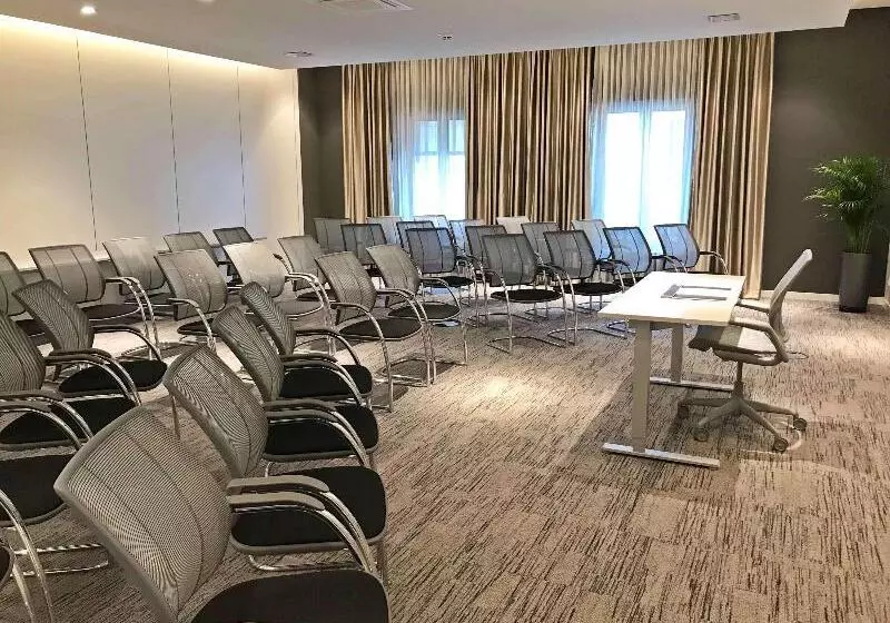 Mercure Hotel Kaiserhof City Center