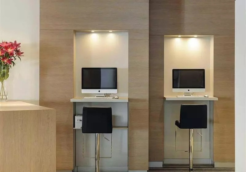 호텔 Mercure  Hannover Oldenburger Allee