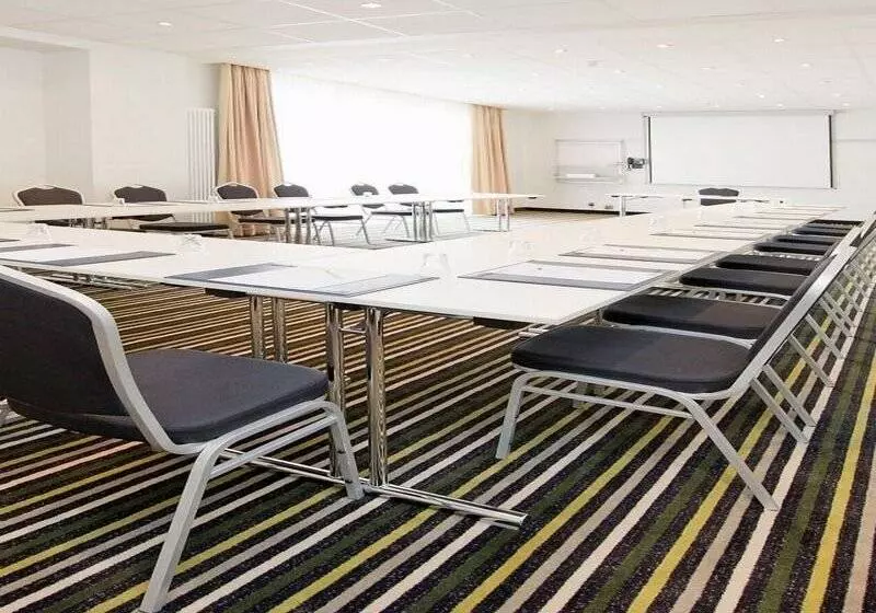 호텔 Mercure  Hannover Oldenburger Allee