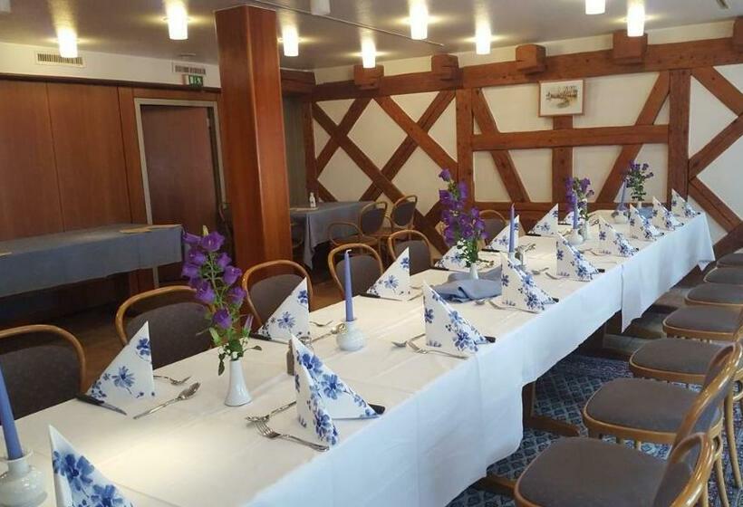 Отель Restaurant Ratsstube