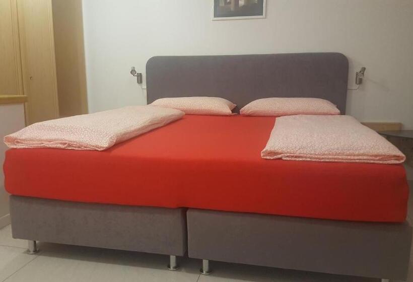 Отель Restaurant Ratsstube