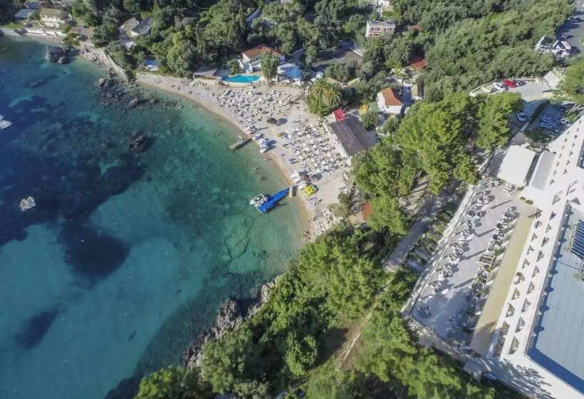 Akrotiri Beach Resort Hotel