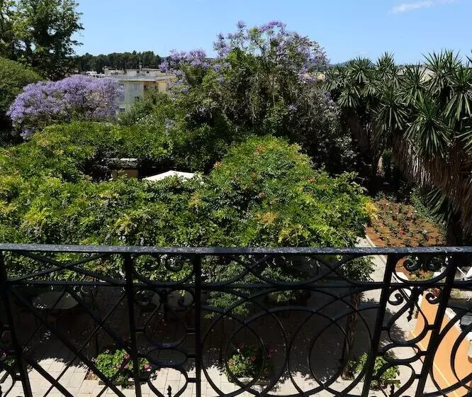 酒店 Bella Venezia