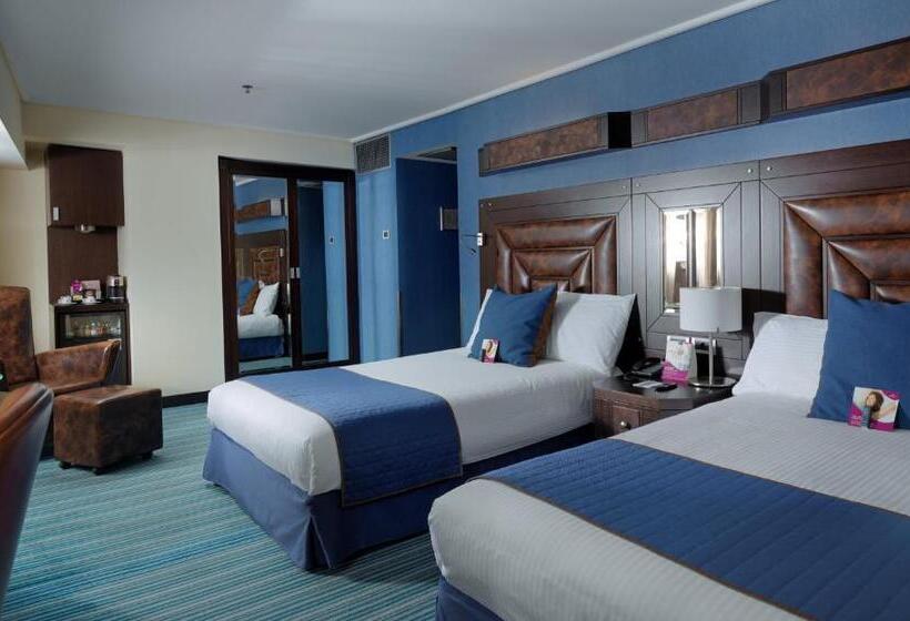 ホテル Crowne Plaza Athens City Centre, An Ihg