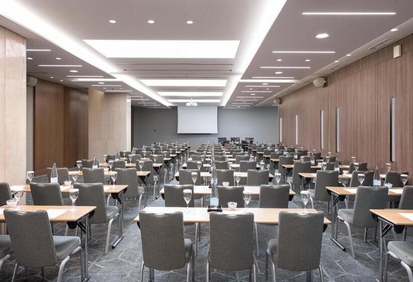 ホテル Crowne Plaza Athens City Centre, An Ihg