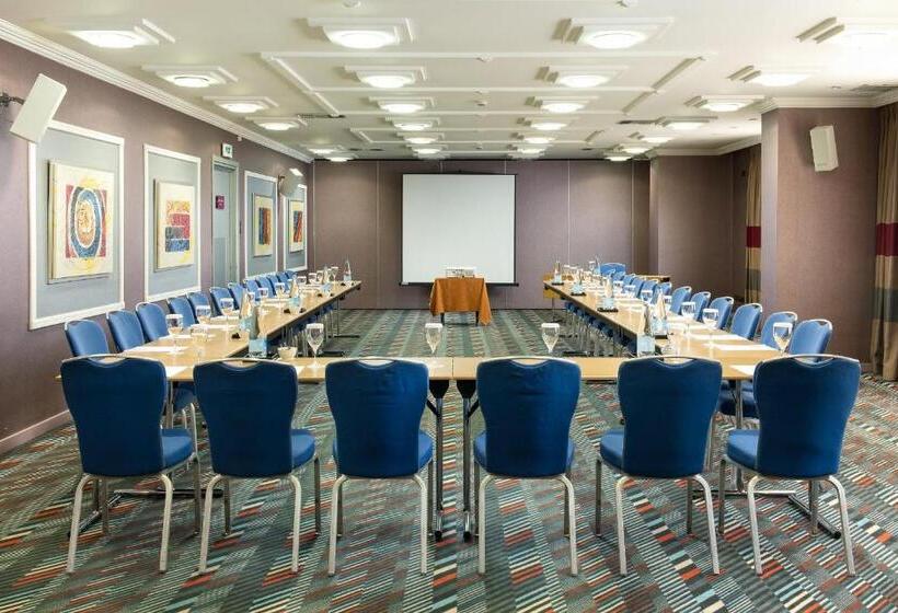 ホテル Crowne Plaza Athens City Centre, An Ihg