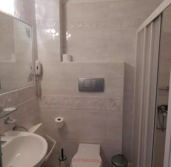 ホテル Philoxenia