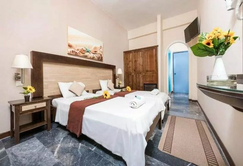 هتل Potamaki Beach