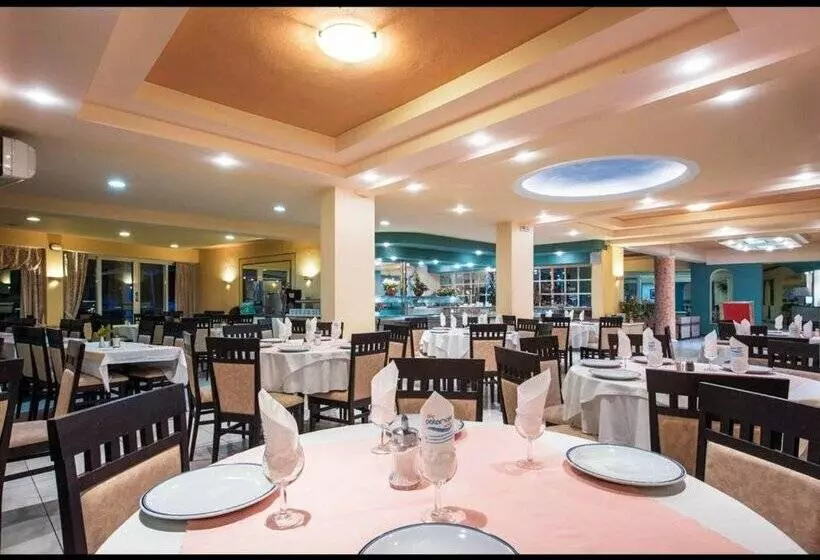 هتل Potamaki Beach