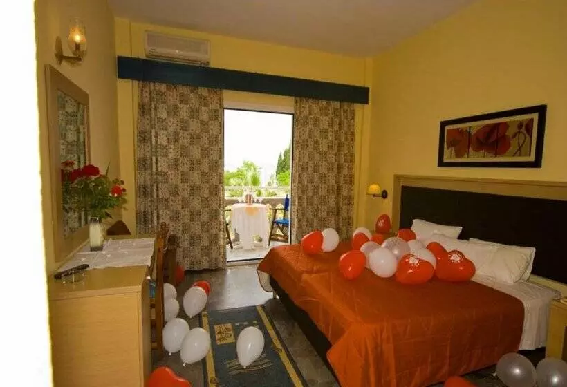 هتل Potamaki Beach