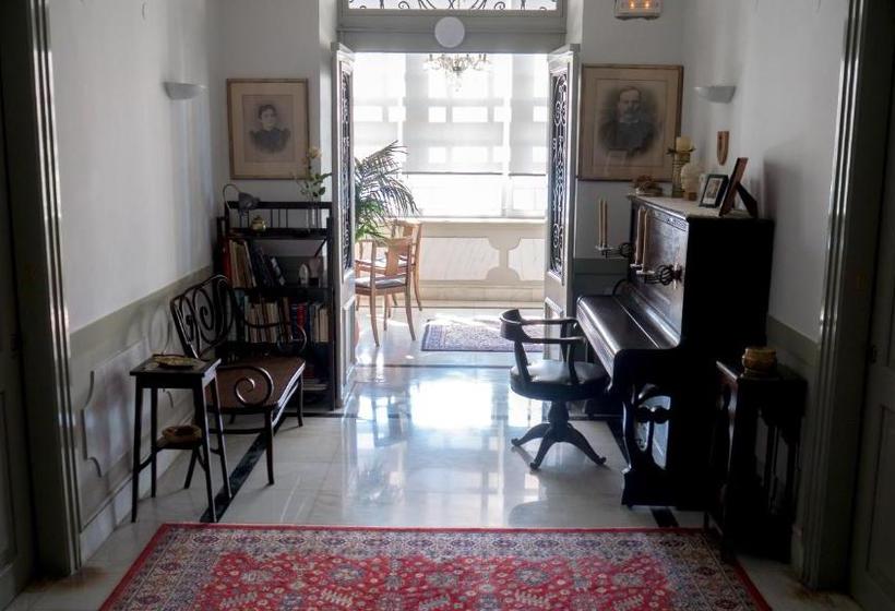 هتل Villa Andromeda