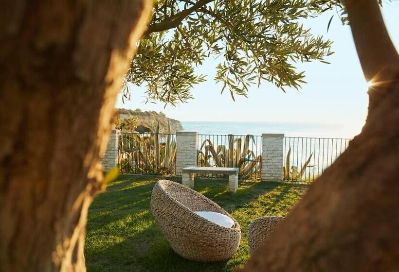 호텔 Tui Blue Tropea – Baia Di Riaci Resort