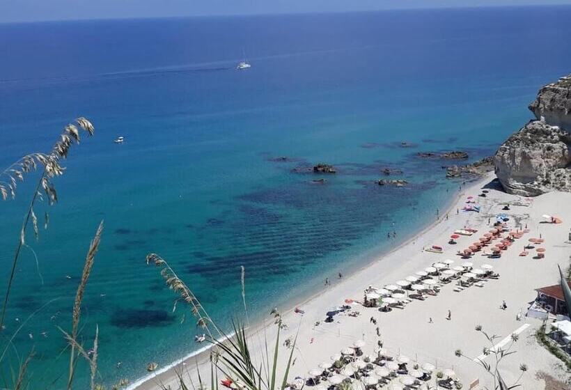 호텔 Tui Blue Tropea – Baia Di Riaci Resort