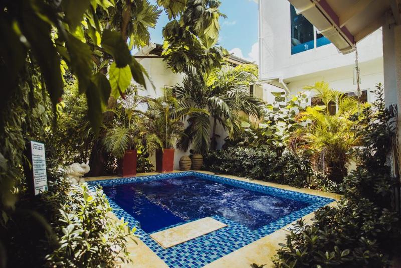 هتل Summer House Inn San Andres