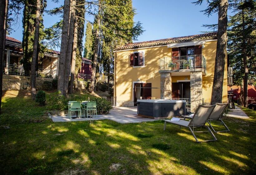 Laguna Deluxe  Terme Krka