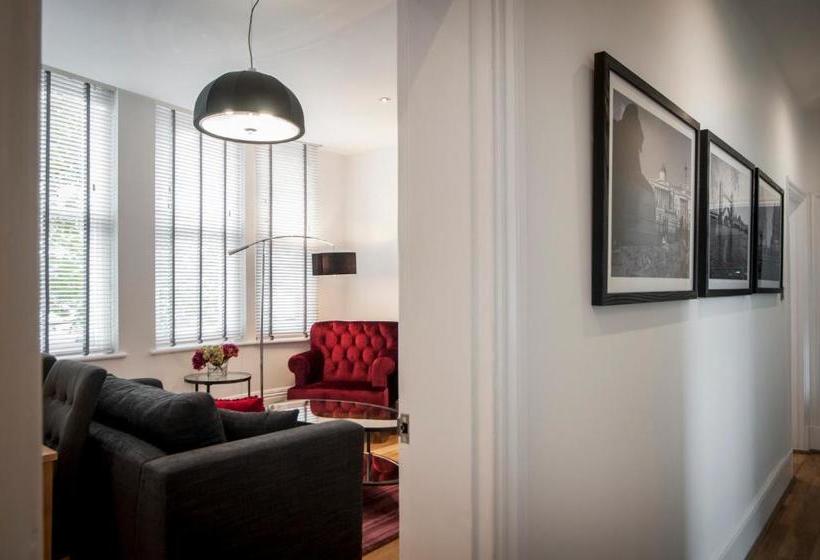 Garrick Mansions By Aeria Apartments